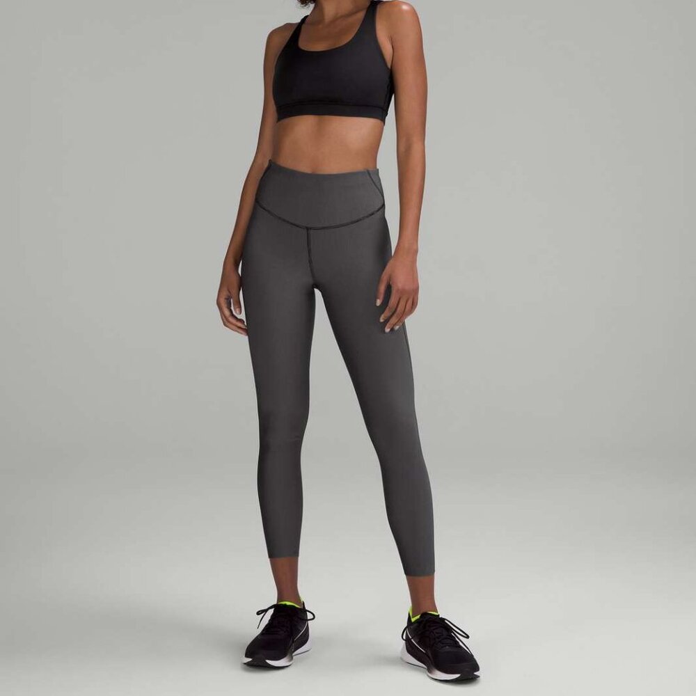 Base Pace High Rise 25" , two toned ribbed leggings